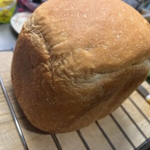 サンドイッチにピッタリ！ホームベーカリーの食パン